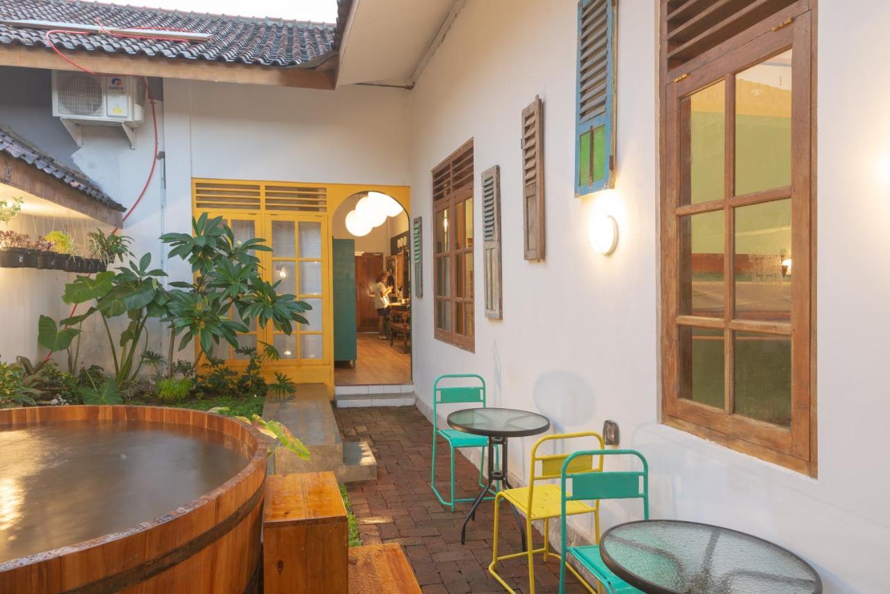 Wonderloft Hostel Jogja Yogyakarta Exterior foto